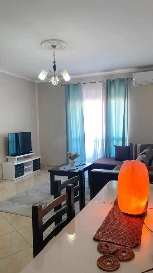 Lando Apartment Shkoder Bagian luar foto